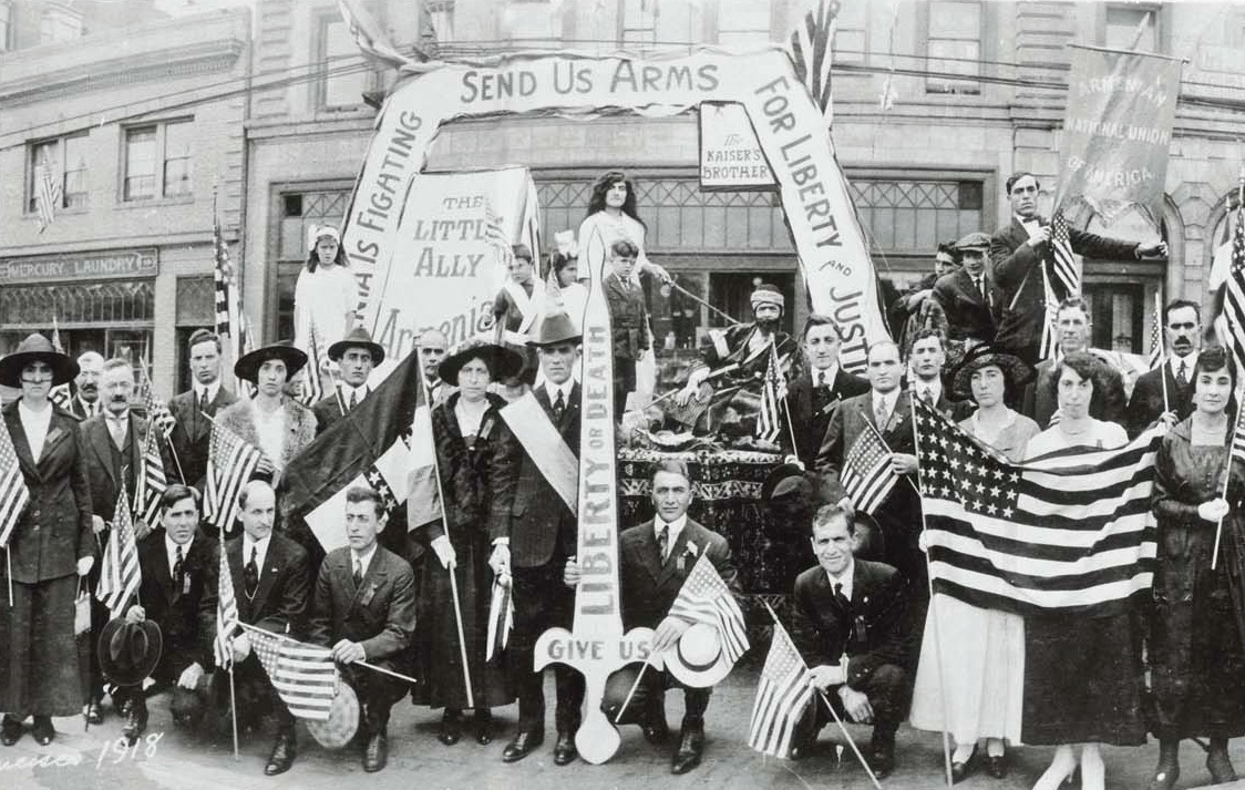 Fourth-of-July-Parade-San-Francisco-1918.